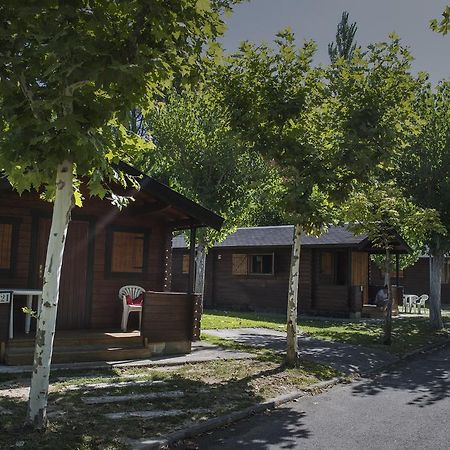 Camping & Bungalows Ligueerre De Cinca ภายนอก รูปภาพ