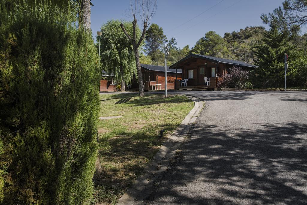Camping & Bungalows Ligueerre De Cinca ภายนอก รูปภาพ